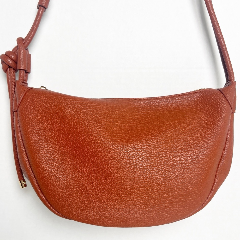 •MALI + LILI• Anthropologie The Aria Convertible Sling Bag in Cognac Brown Vegan - Picture 4 of 14
